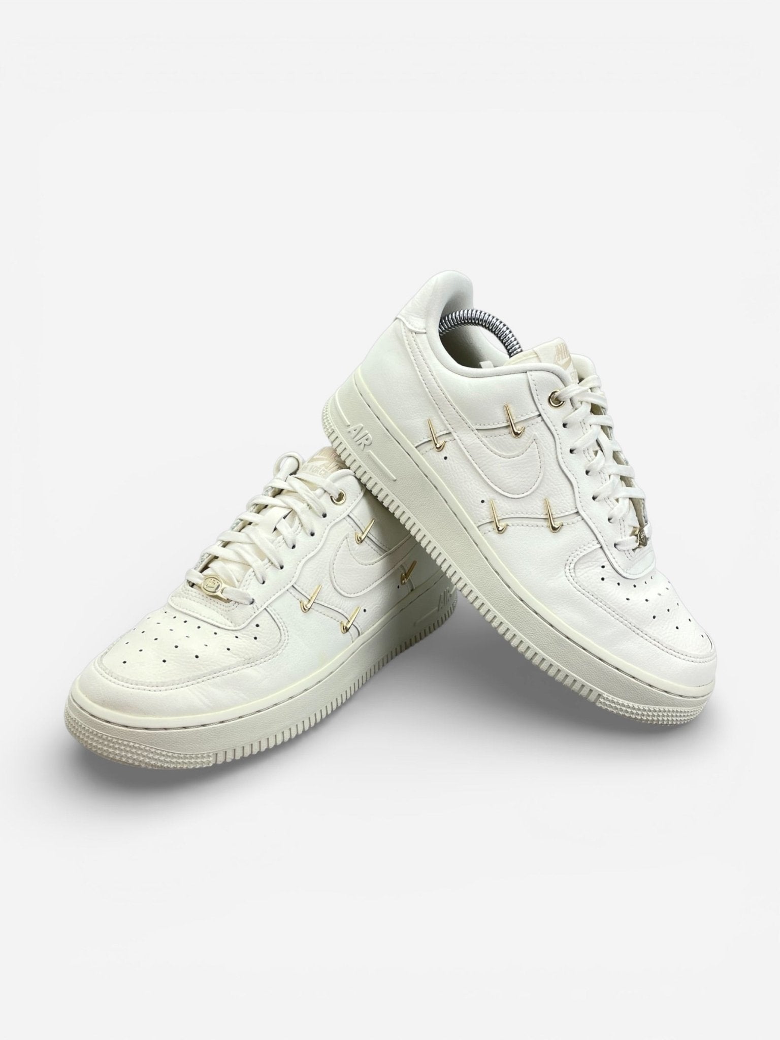Nike Air Force 1 Low (40) - sneakilystore