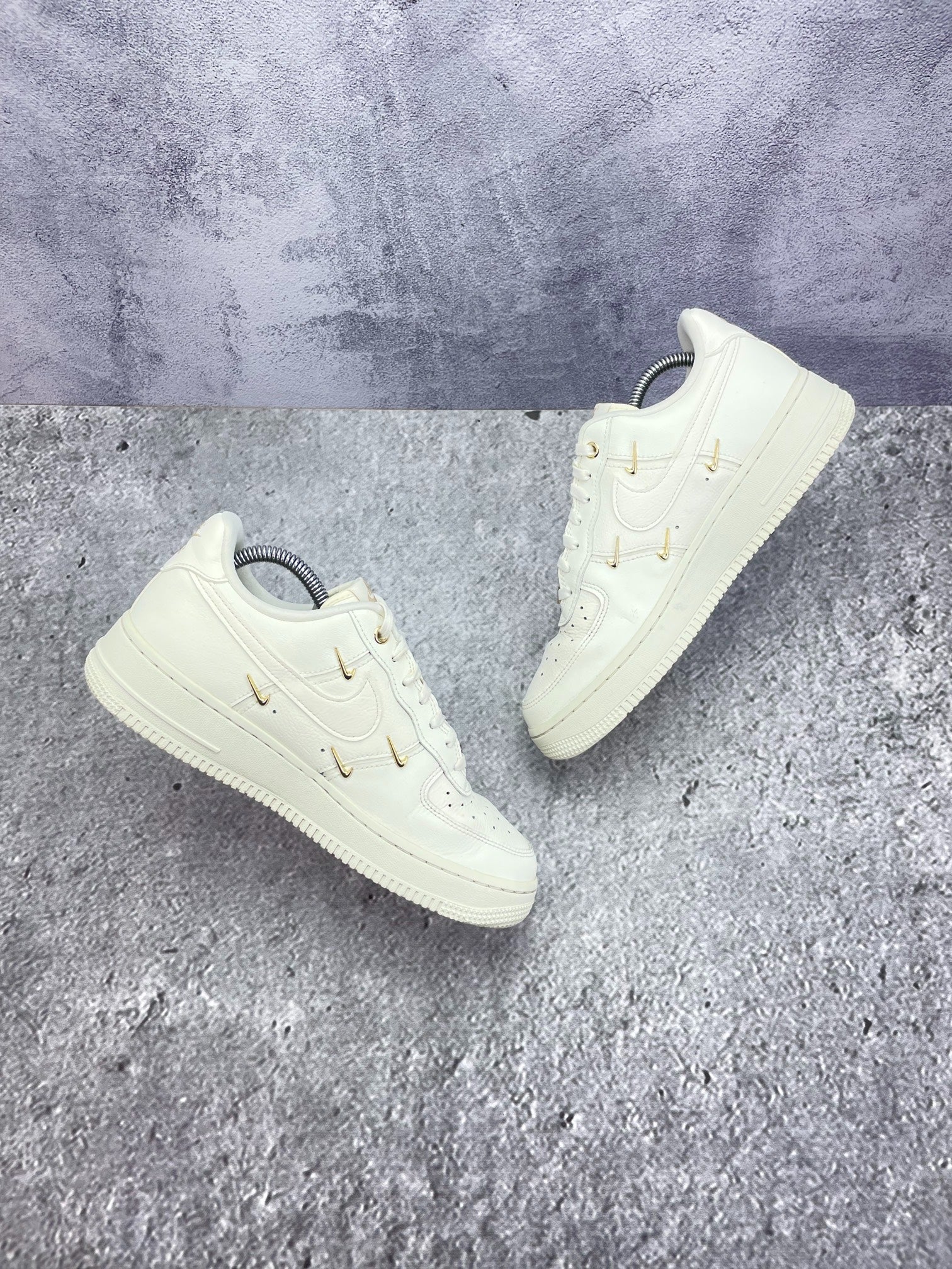 Nike Air Force 1 Low (40) - sneakilystore