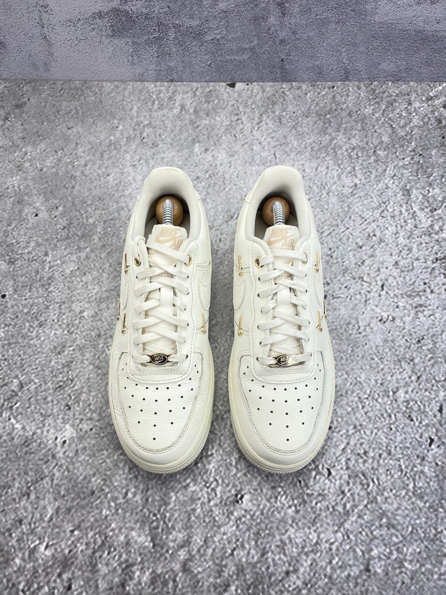 Nike Air Force 1 Low (38) - sneakilystore