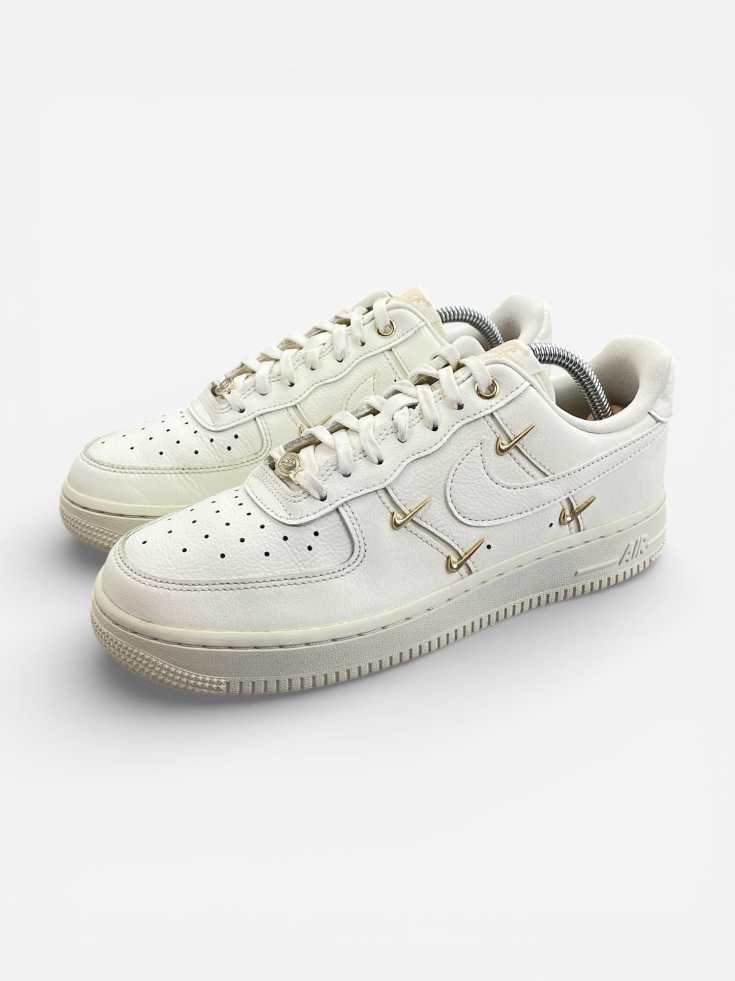 Nike Air Force 1 Low (38) - sneakilystore