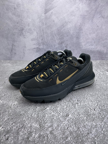 Nike Air Max Pulse (42.5) - sneakilystore