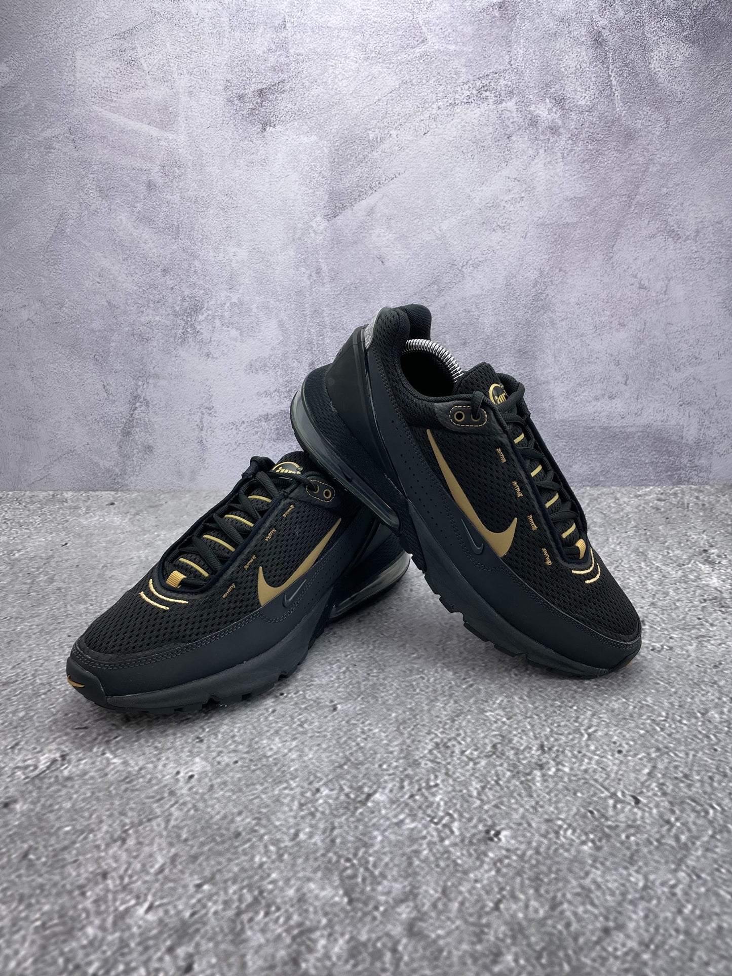 Nike Air Max Pulse (42.5) - sneakilystore