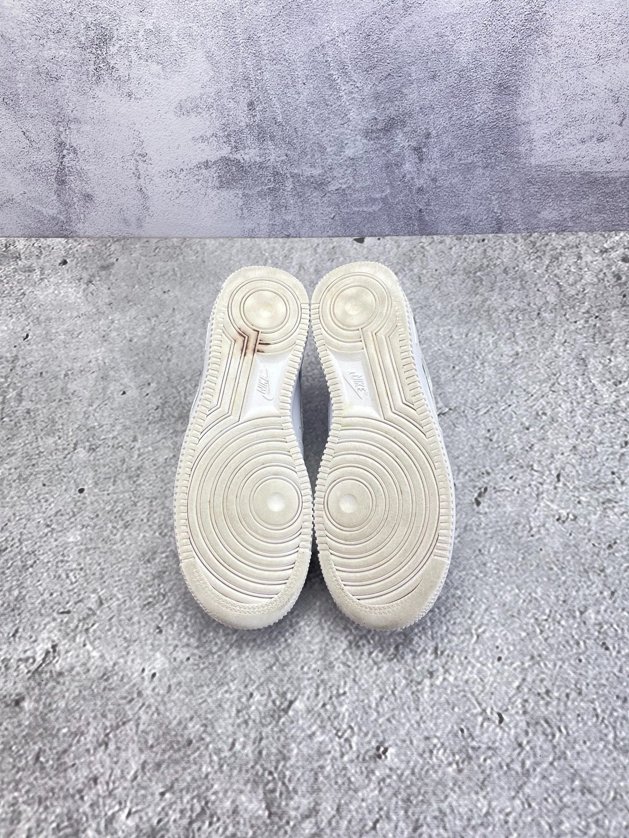 Nike Air Force 1 Low (38.5) - sneakilystore