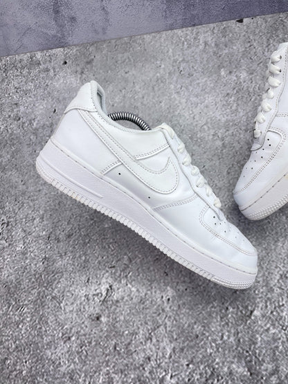 Nike Air Force 1 Low (38.5) - sneakilystore