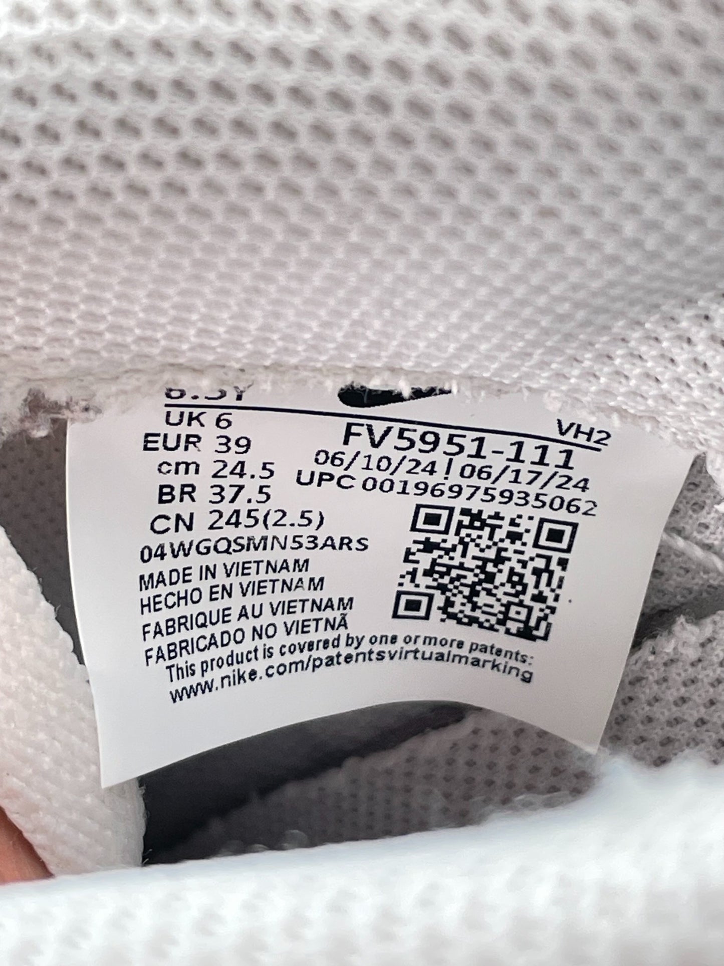 Nike Air Force 1 Low (39) - sneakilystore