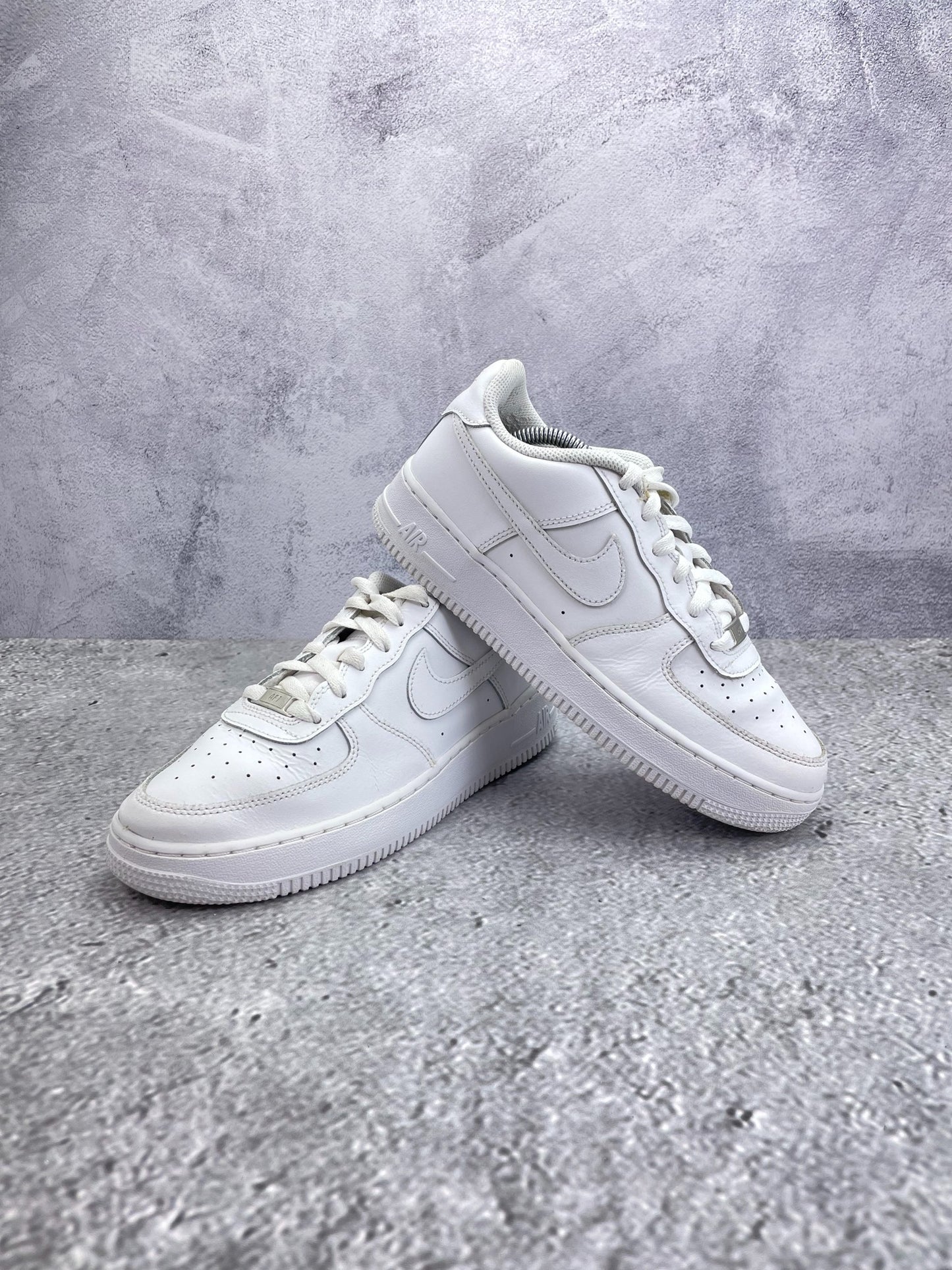 Nike Air Force 1 Low (39) - sneakilystore