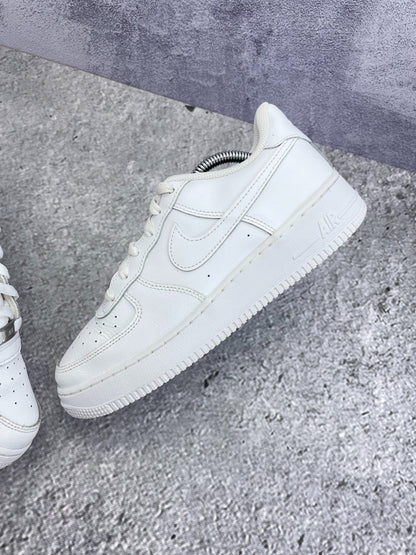 Nike Air Force 1 Low (39) - sneakilystore