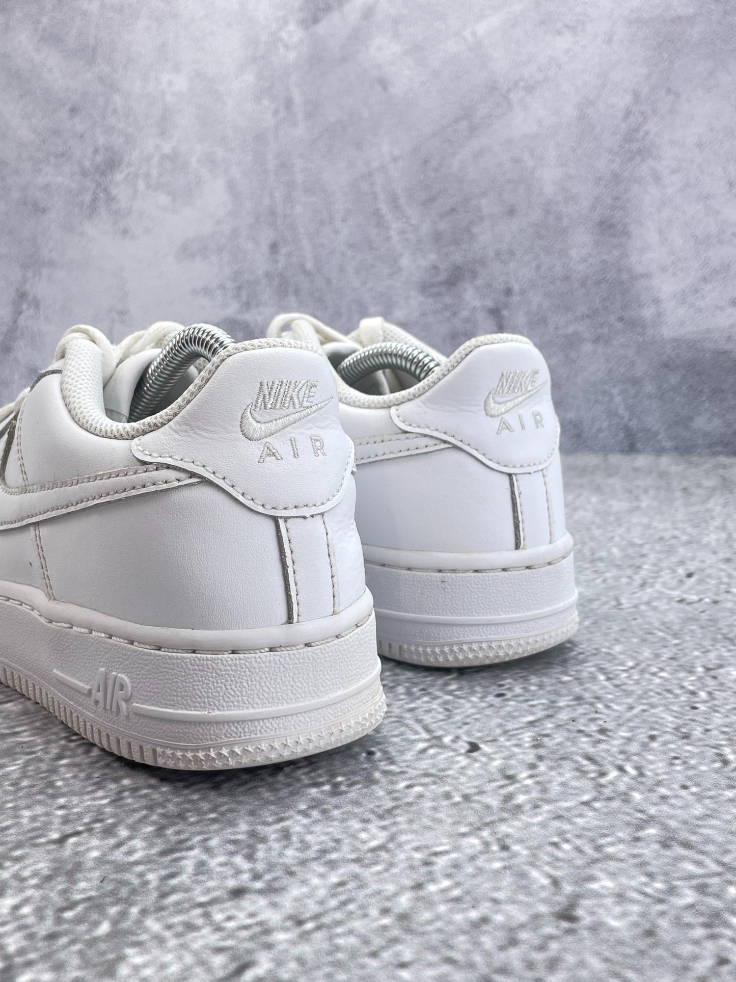 Nike Air Force 1 Low (38) - sneakilystore