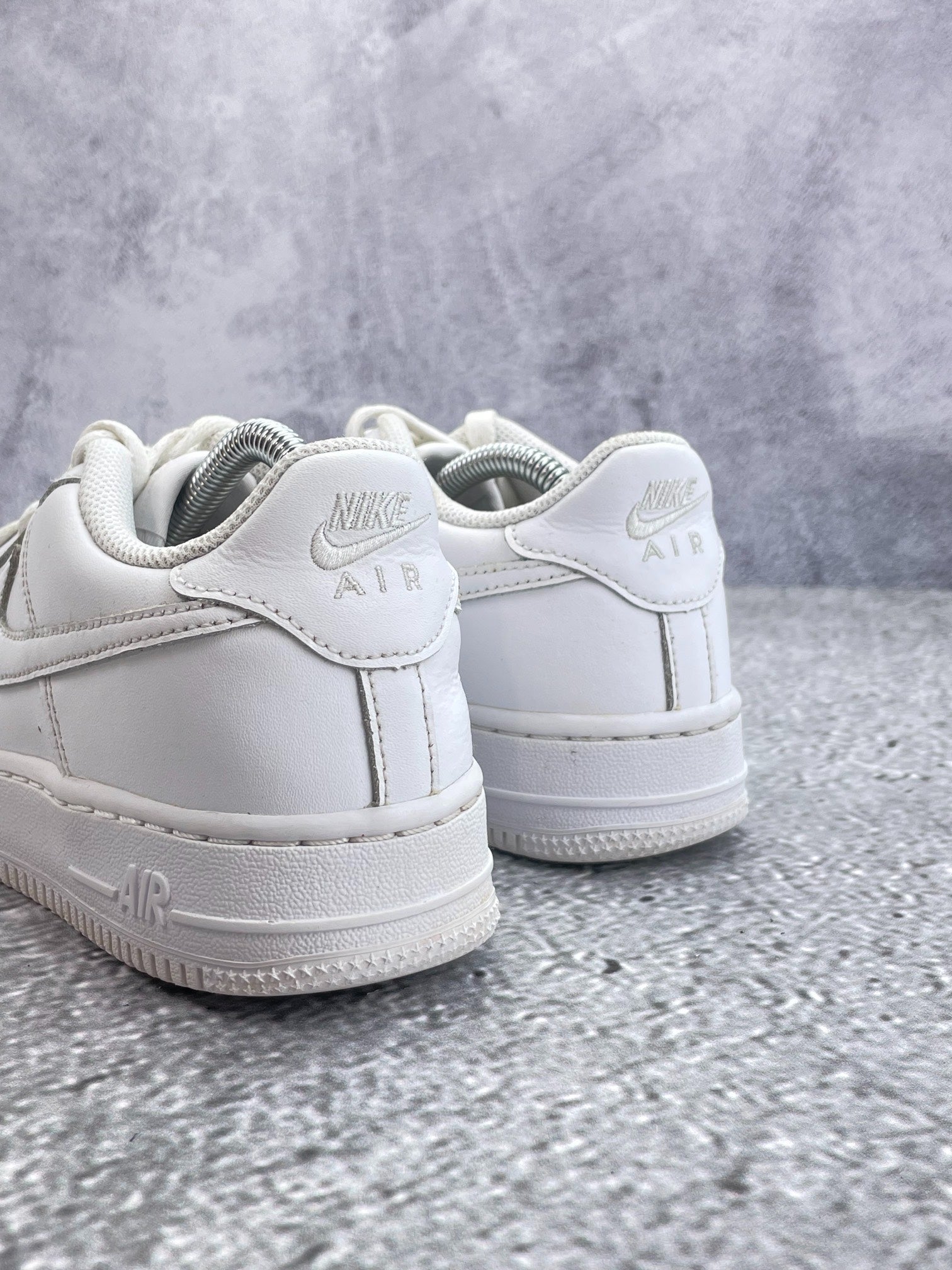 Nike Air Force 1 Low (38) - sneakilystore