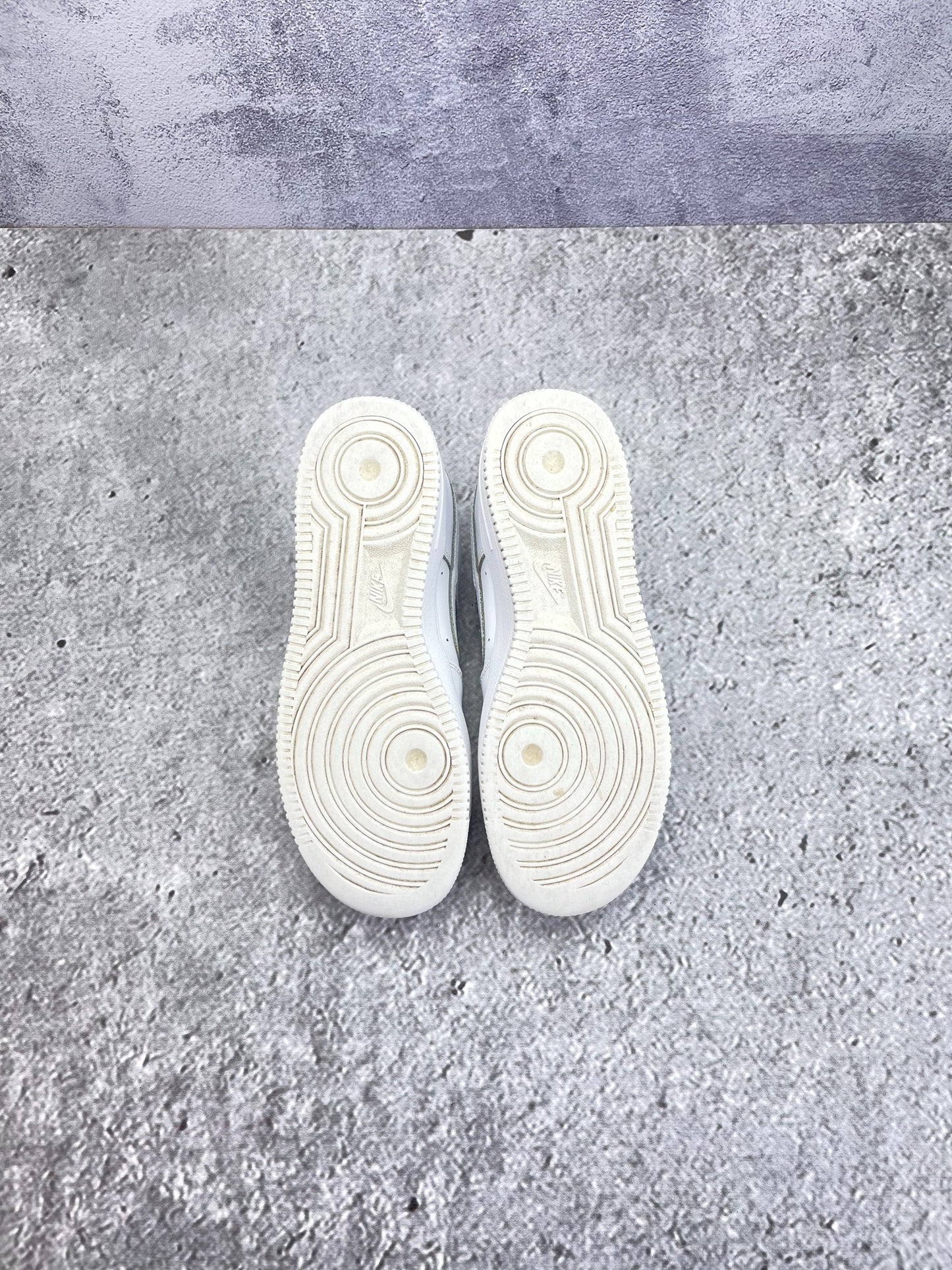 Nike Air Force 1 Low (38) - sneakilystore