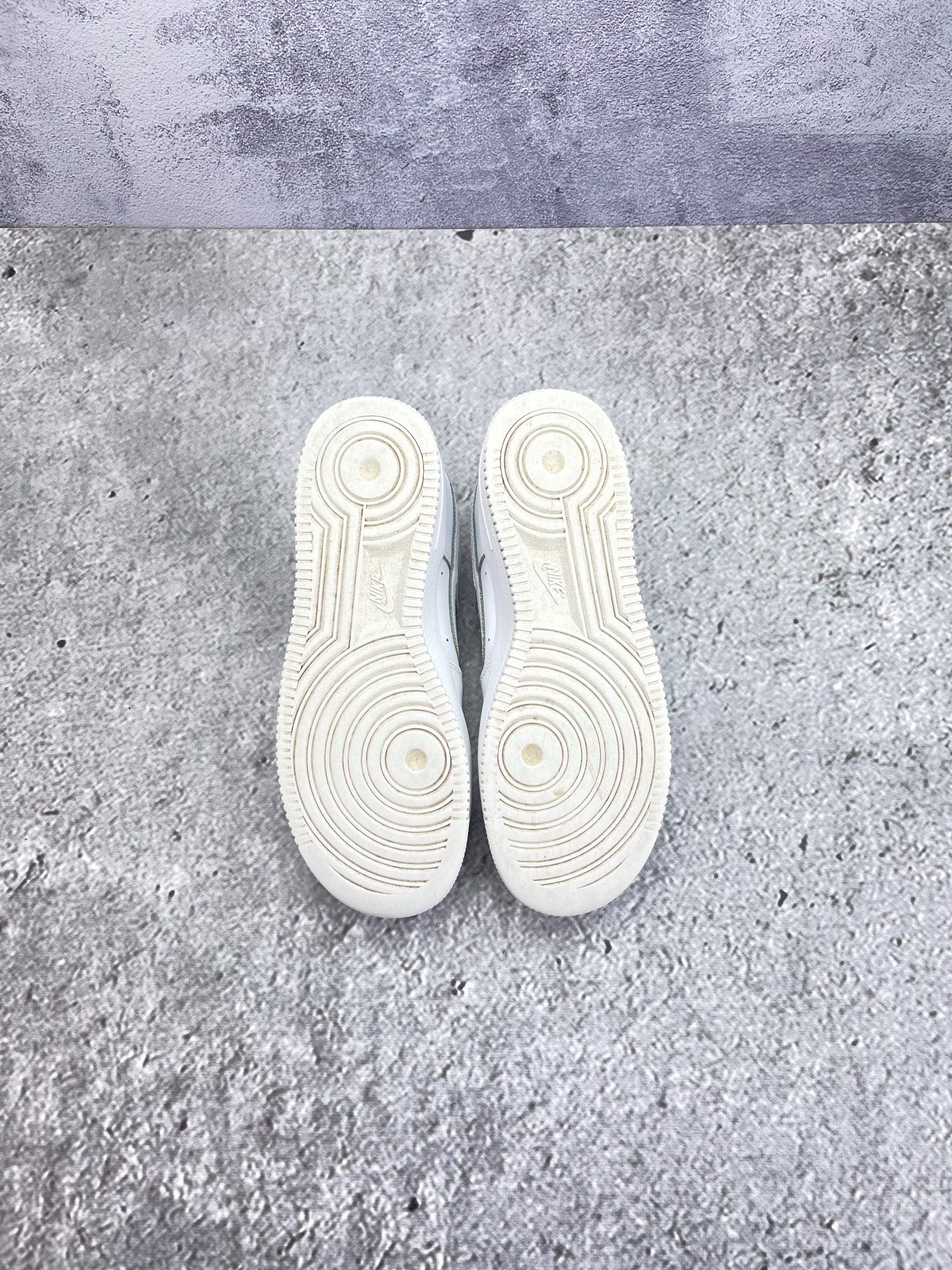 Nike Air Force 1 Low (38) - sneakilystore