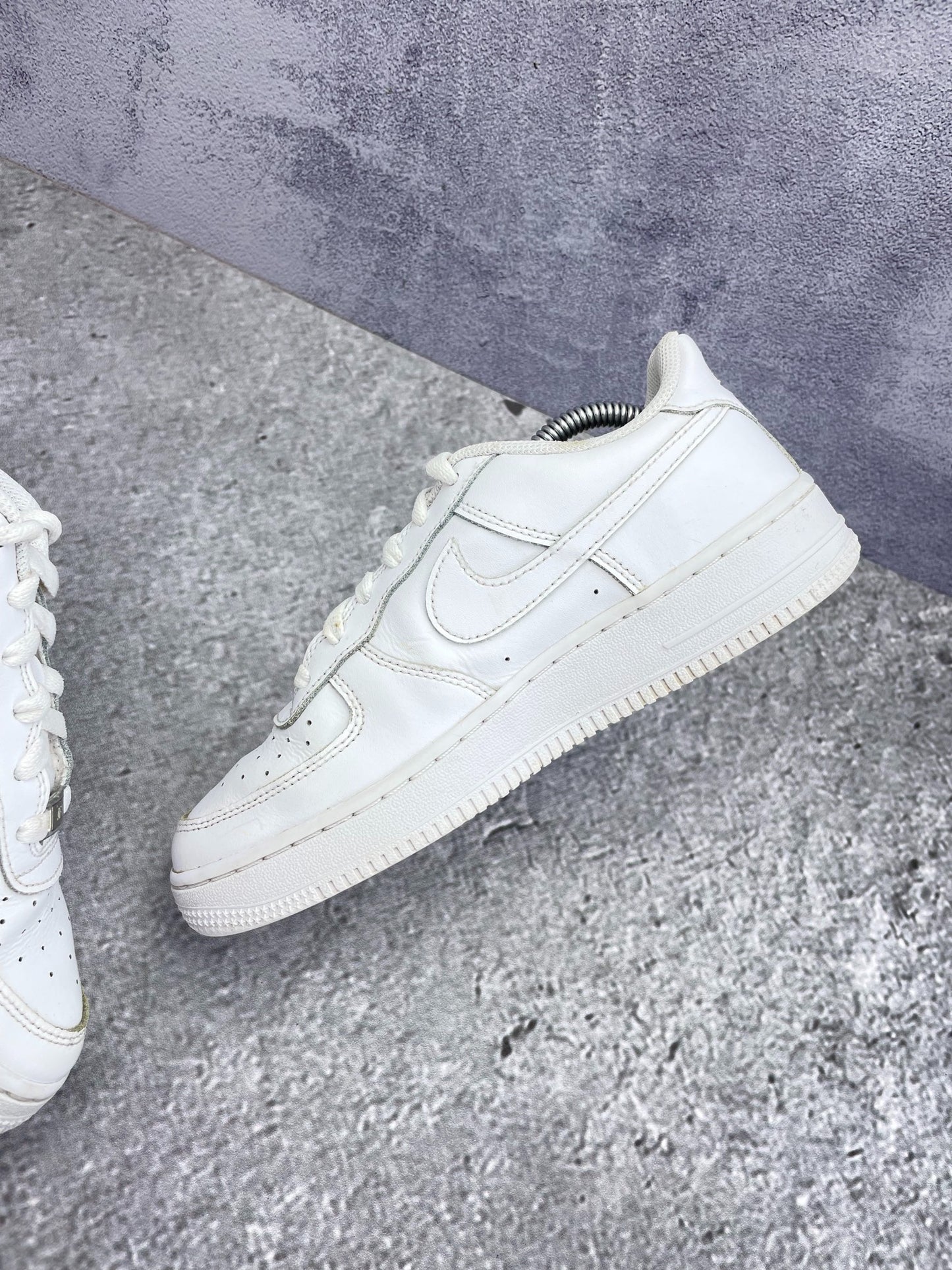 Nike Air Force 1 Low (38) - sneakilystore