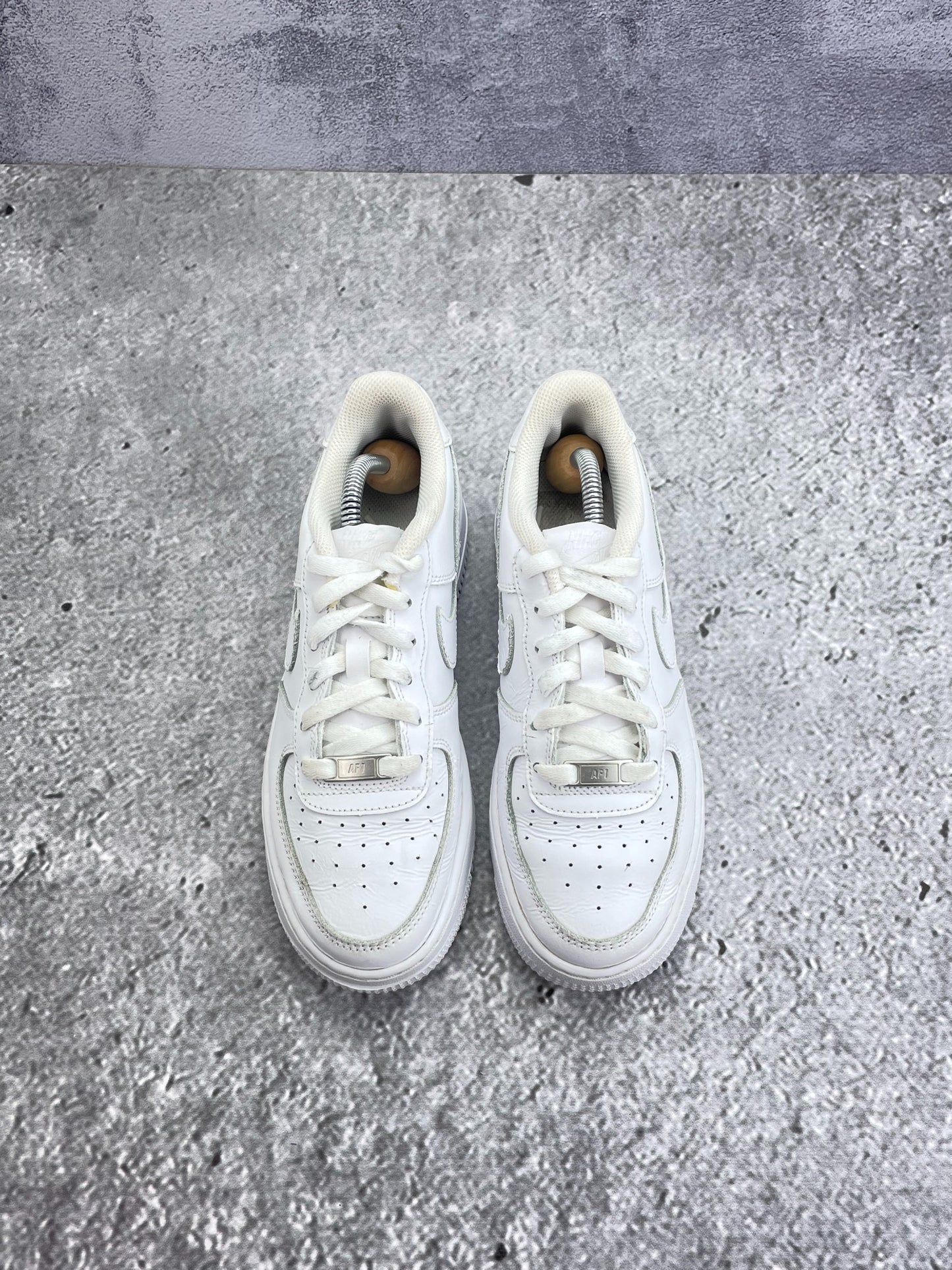 Nike Air Force 1 Low (38.5) - sneakilystore