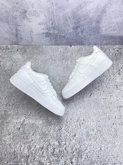Nike Air Force 1 Low (38.5) - sneakilystore