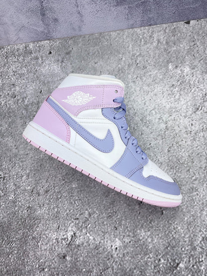 Nike Air Jordan 1 Mid (37.5) - sneakilystore
