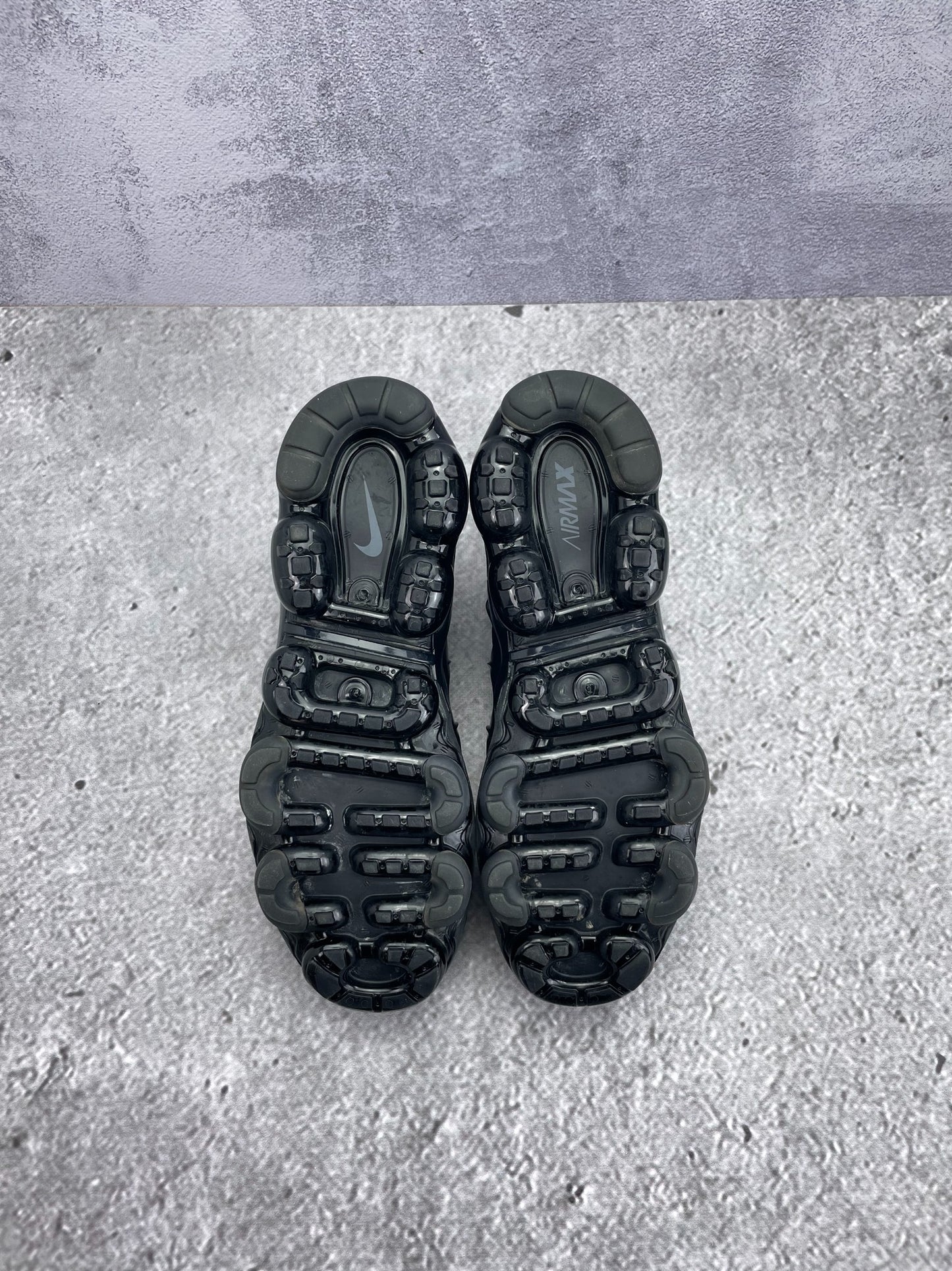 Nike Air Vapormax Plus (41) - sneakilystore