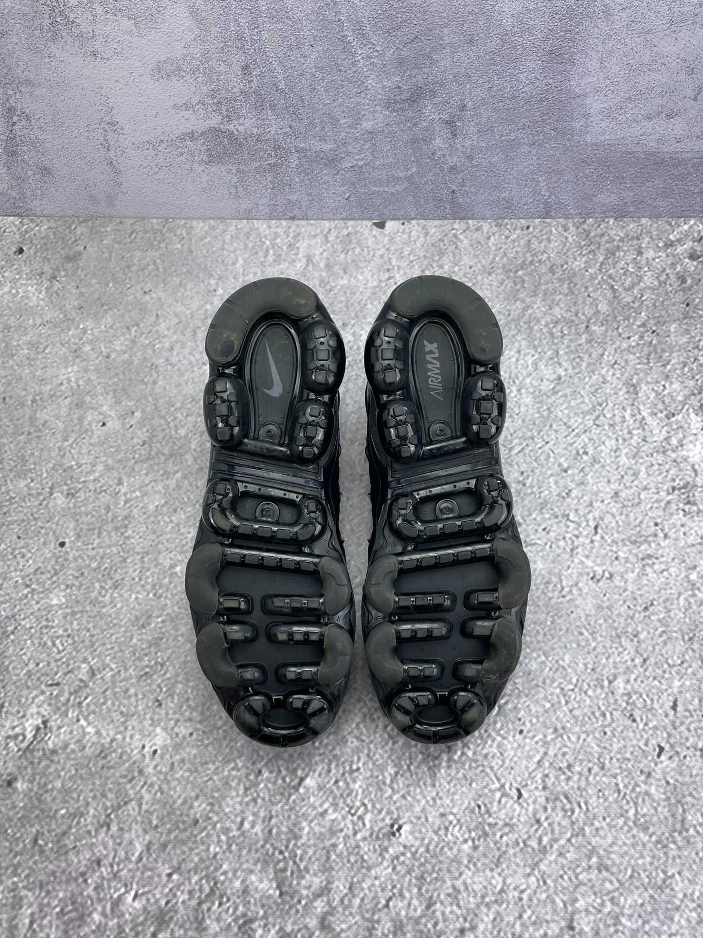 Nike Air Vapormax Plus (43) - sneakilystore