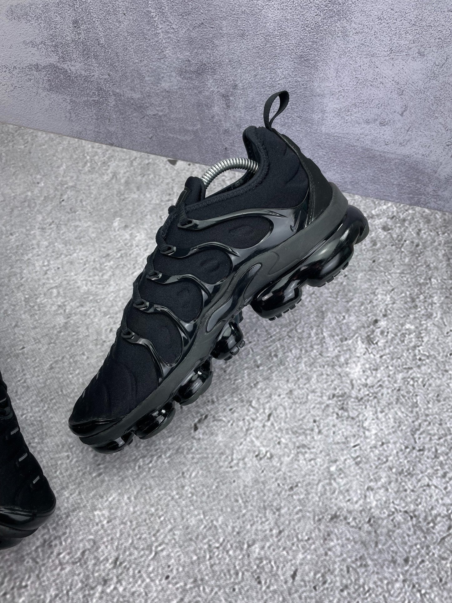 Nike Air Vapormax Plus (43) - sneakilystore