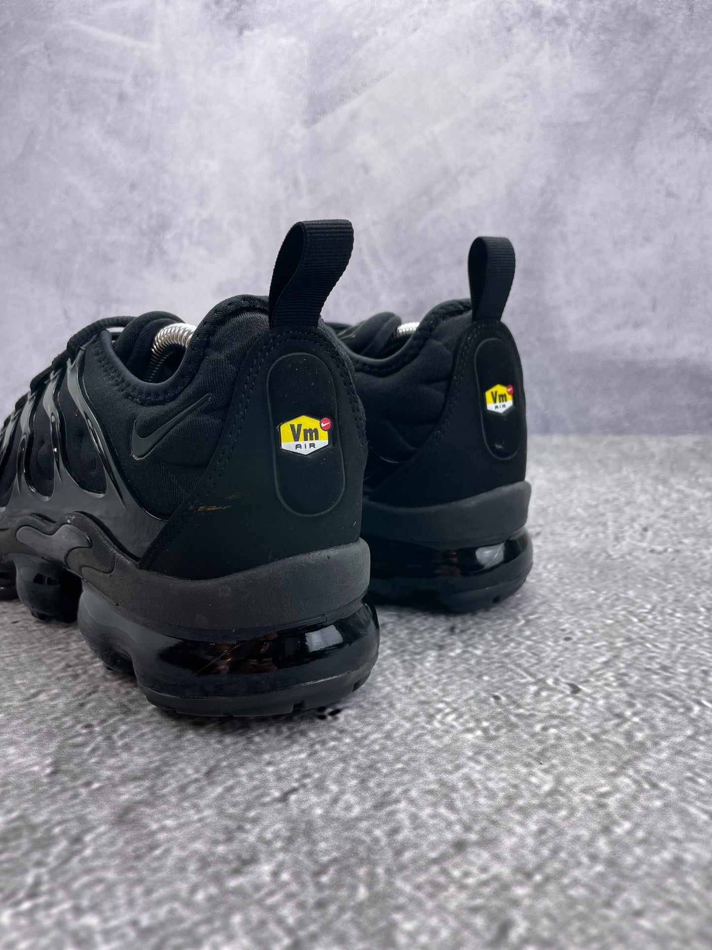 Nike Air Vapormax Plus (42) - sneakilystore