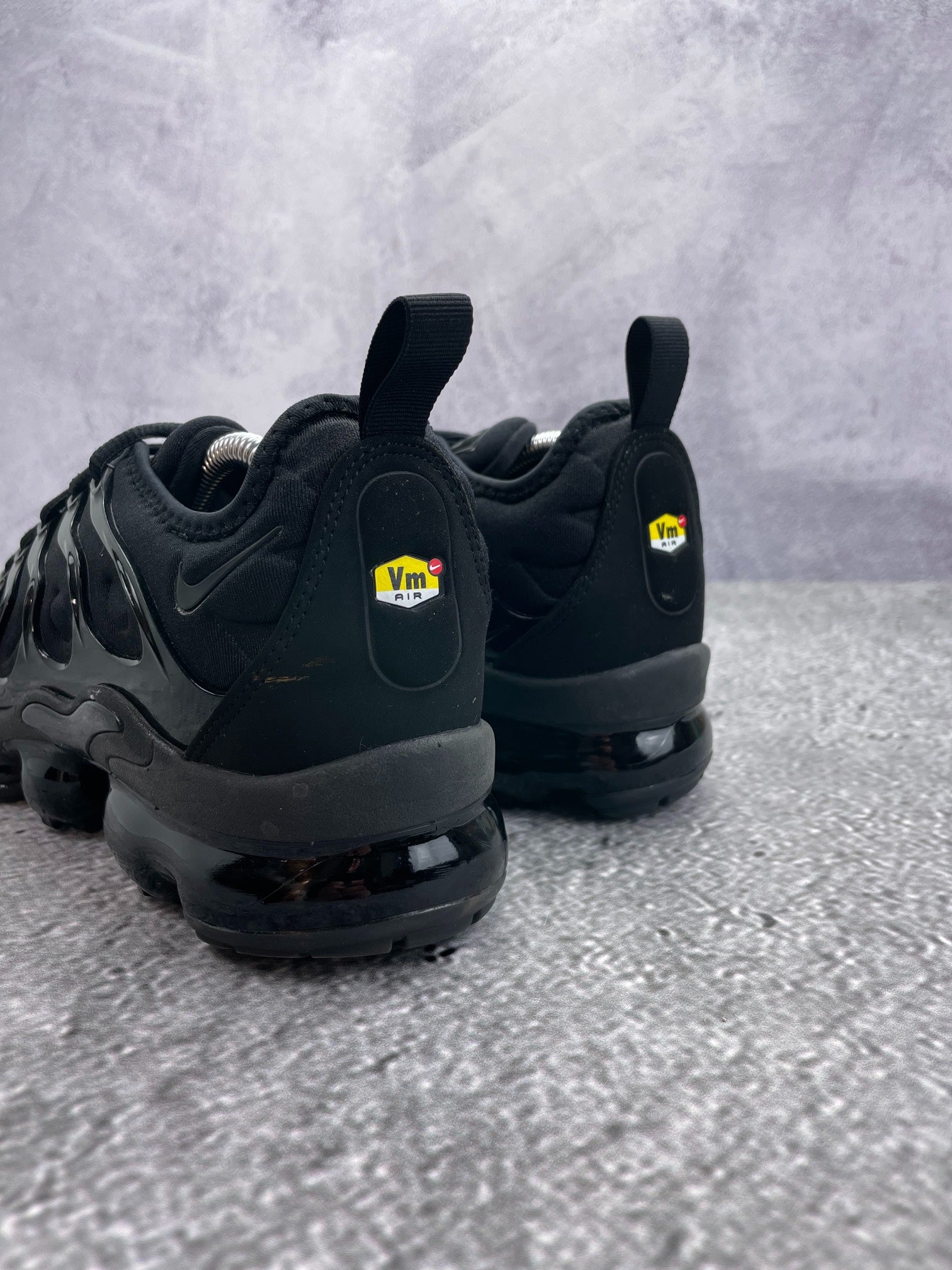 Nike Air Vapormax Plus (42) - sneakilystore