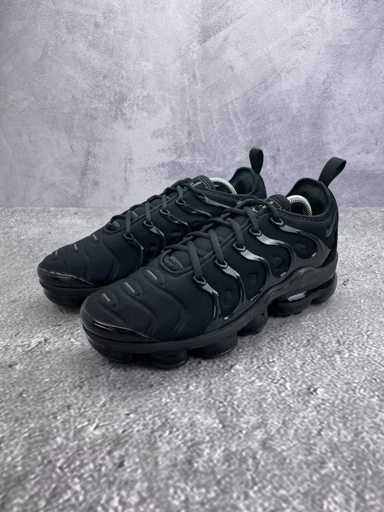 Nike Air Vapormax Plus (42) - sneakilystore