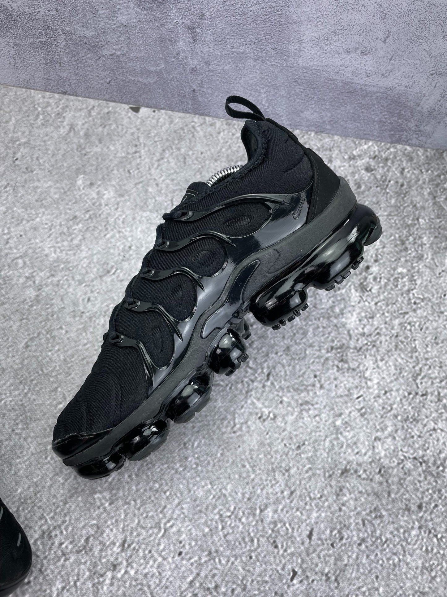 Nike Air Vapormax Plus (42) - sneakilystore