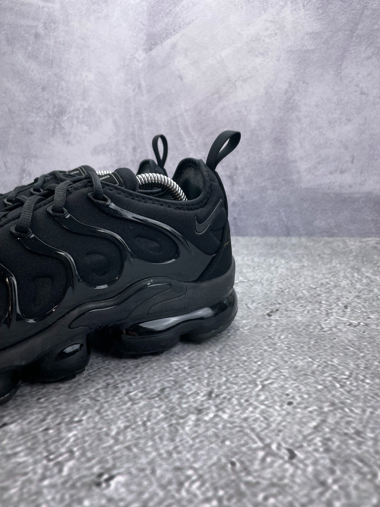 Nike Air Vapormax Plus (42) - sneakilystore