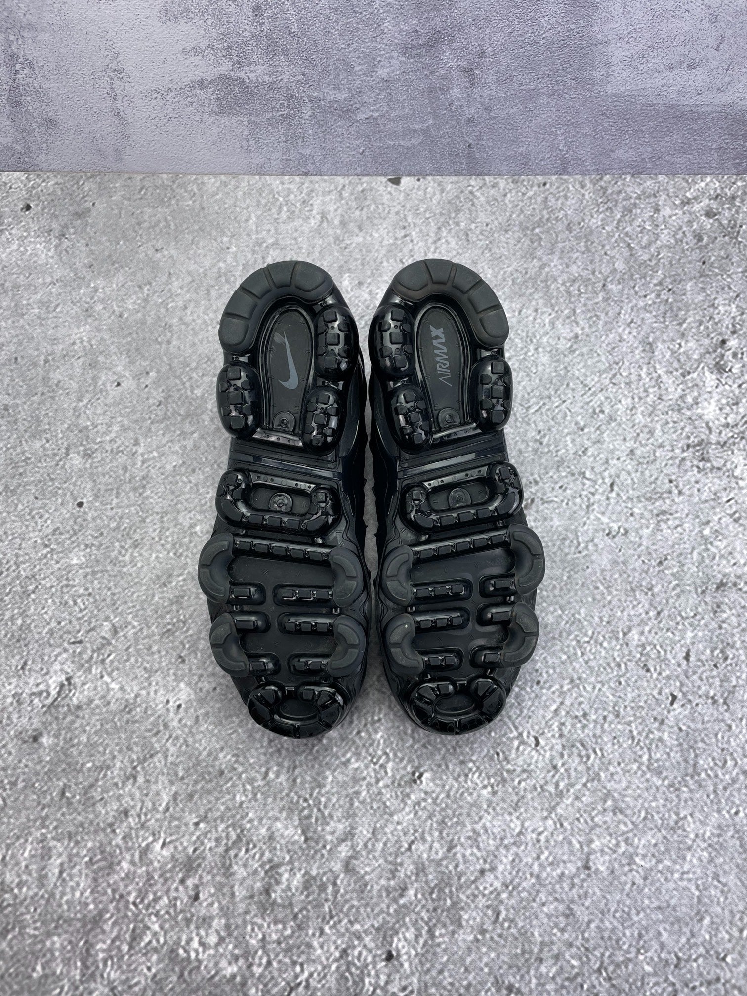 Nike Air Vapormax Plus (43) - sneakilystore