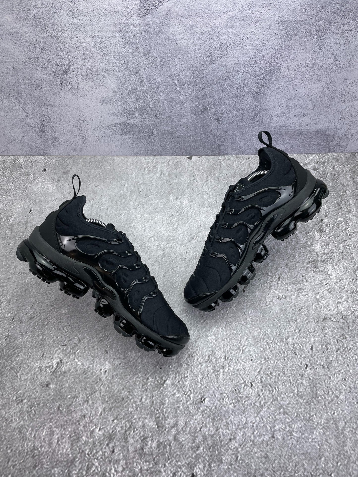 Nike Air Vapormax Plus (43) - sneakilystore