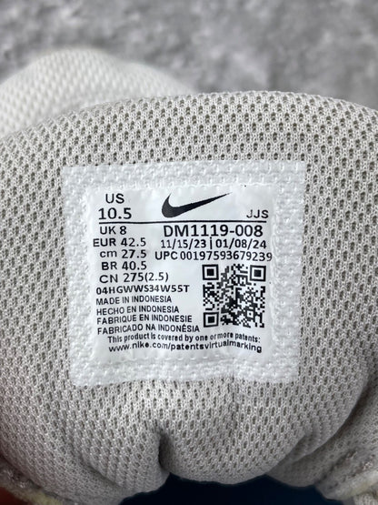 Nike Legend Essential 3 — buty sportowe damskie w bardzo dobrym stanie rozmiar 42.5, opcjonalne zdjęcie 2
