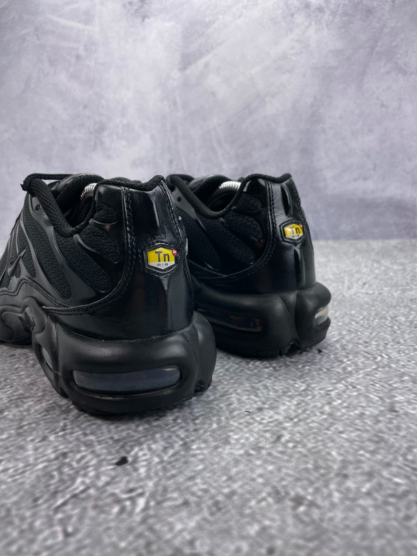Nike Air Max Plus (41) - sneakilystore