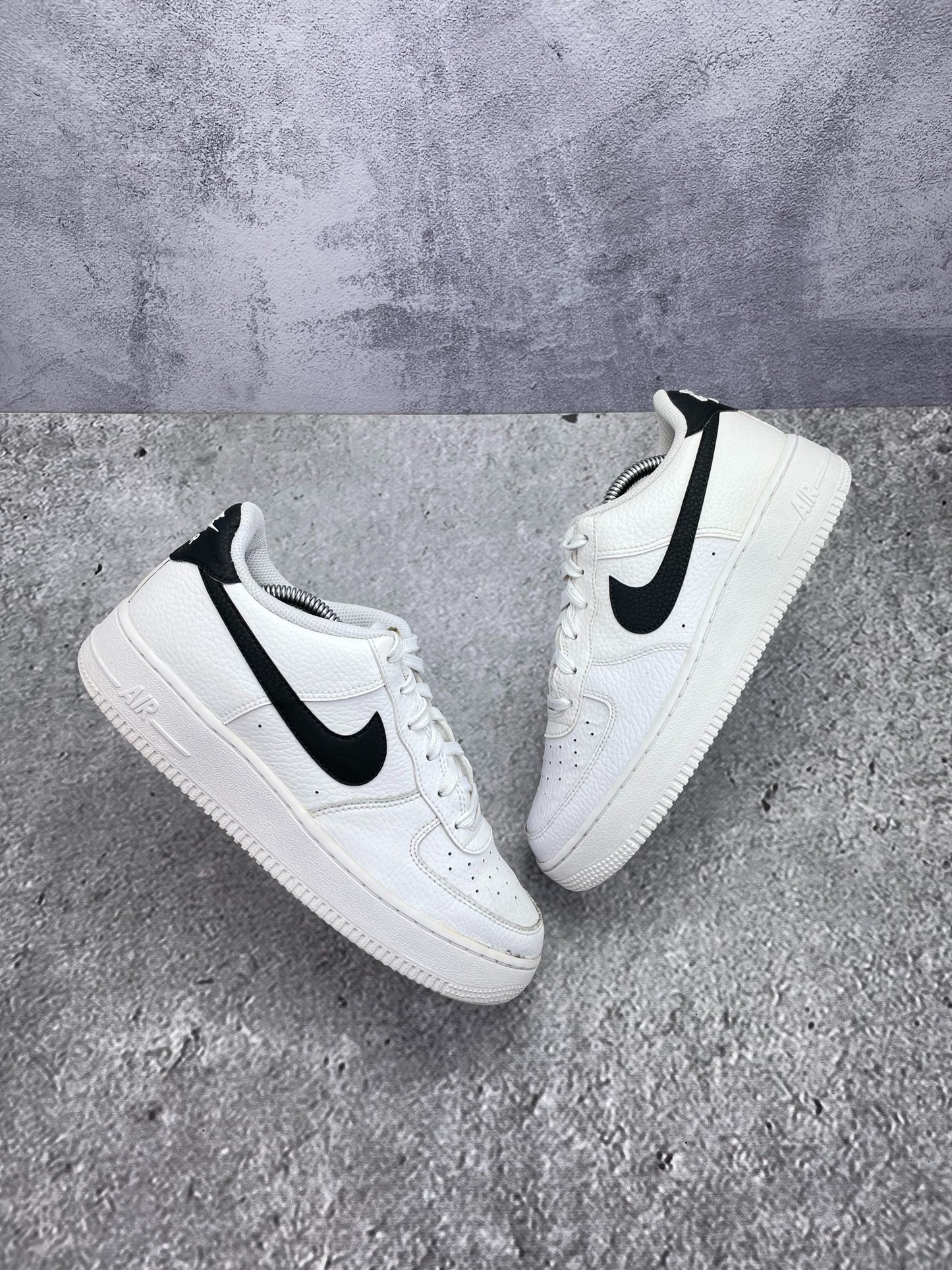 Nike Air Force 1 Low (39) - sneakilystore