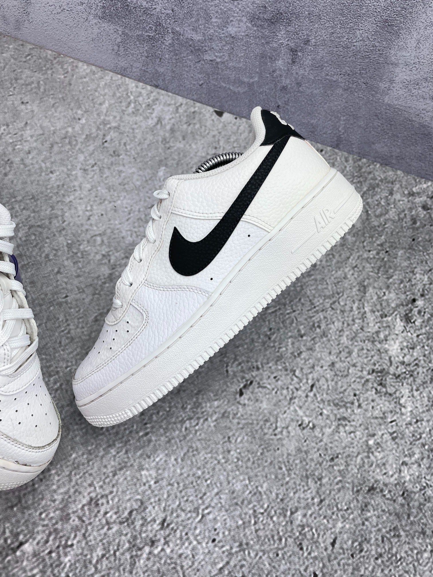 Nike Air Force 1 Low (39) - sneakilystore