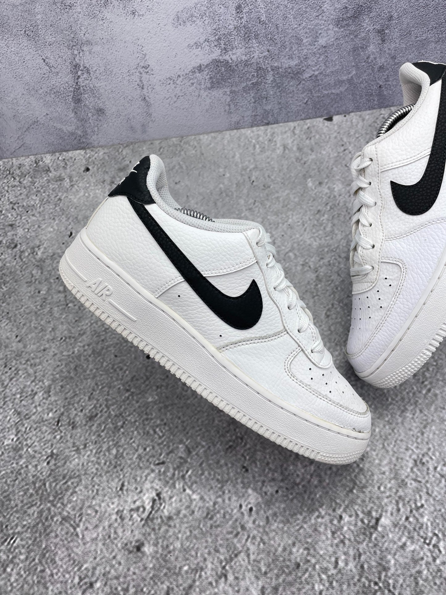 Nike Air Force 1 Low (39) - sneakilystore