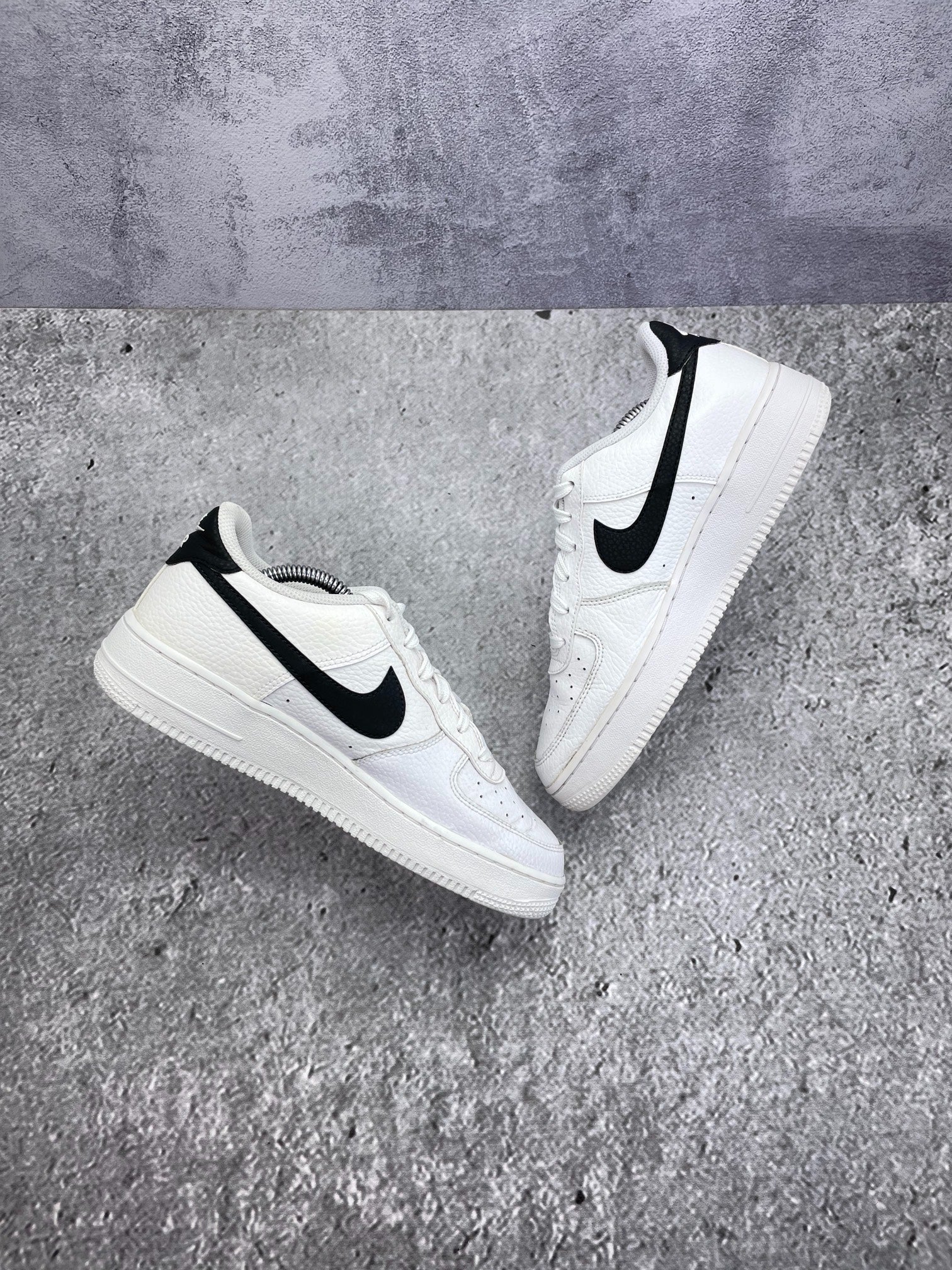 Nike Air Force 1 Low (39) - sneakilystore
