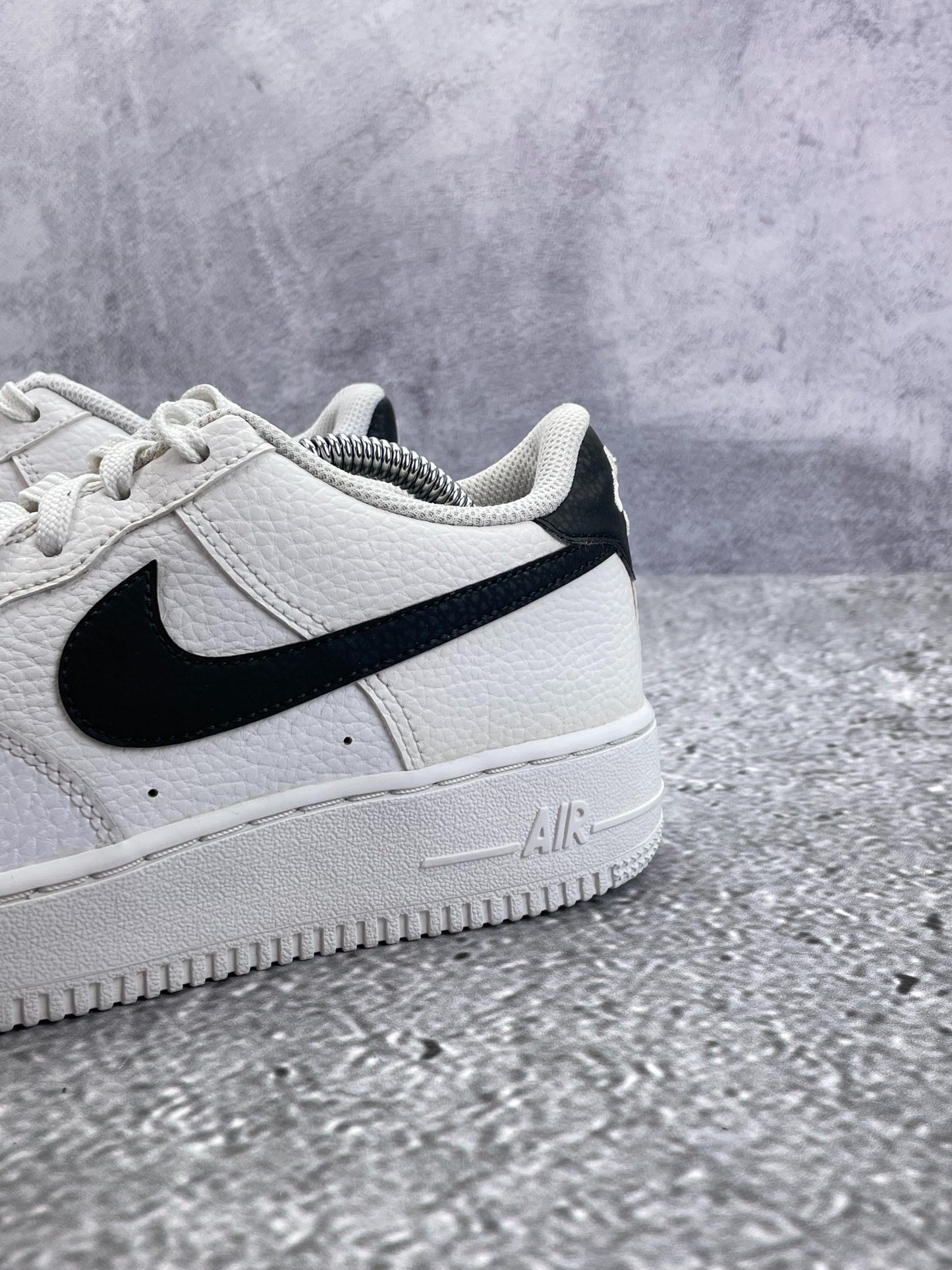 Nike Air Force 1 Low (39) - sneakilystore
