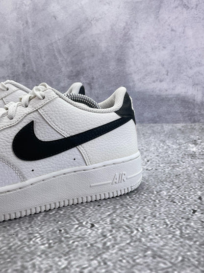 Nike Air Force 1 Low (39) - sneakilystore