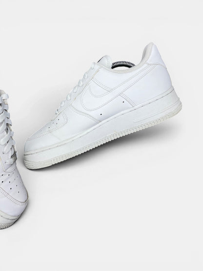 Nike Air Force 1 '07 Next Nature — buty sportowe damskie w bardzo dobrym stanie rozmiar 38.5, wewnętrzny panel prawego buta