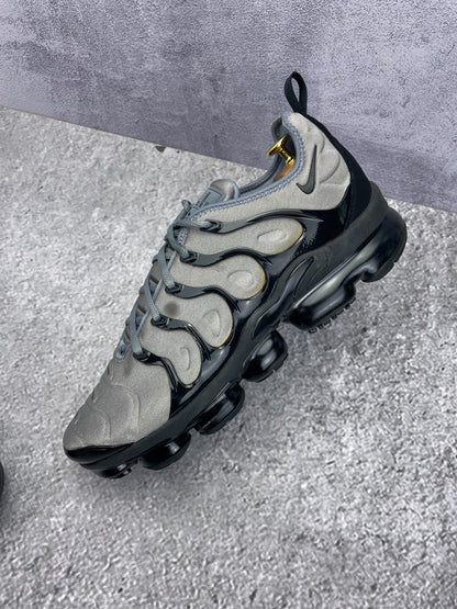Nike Air Vapormax Plus (46) - sneakilystore