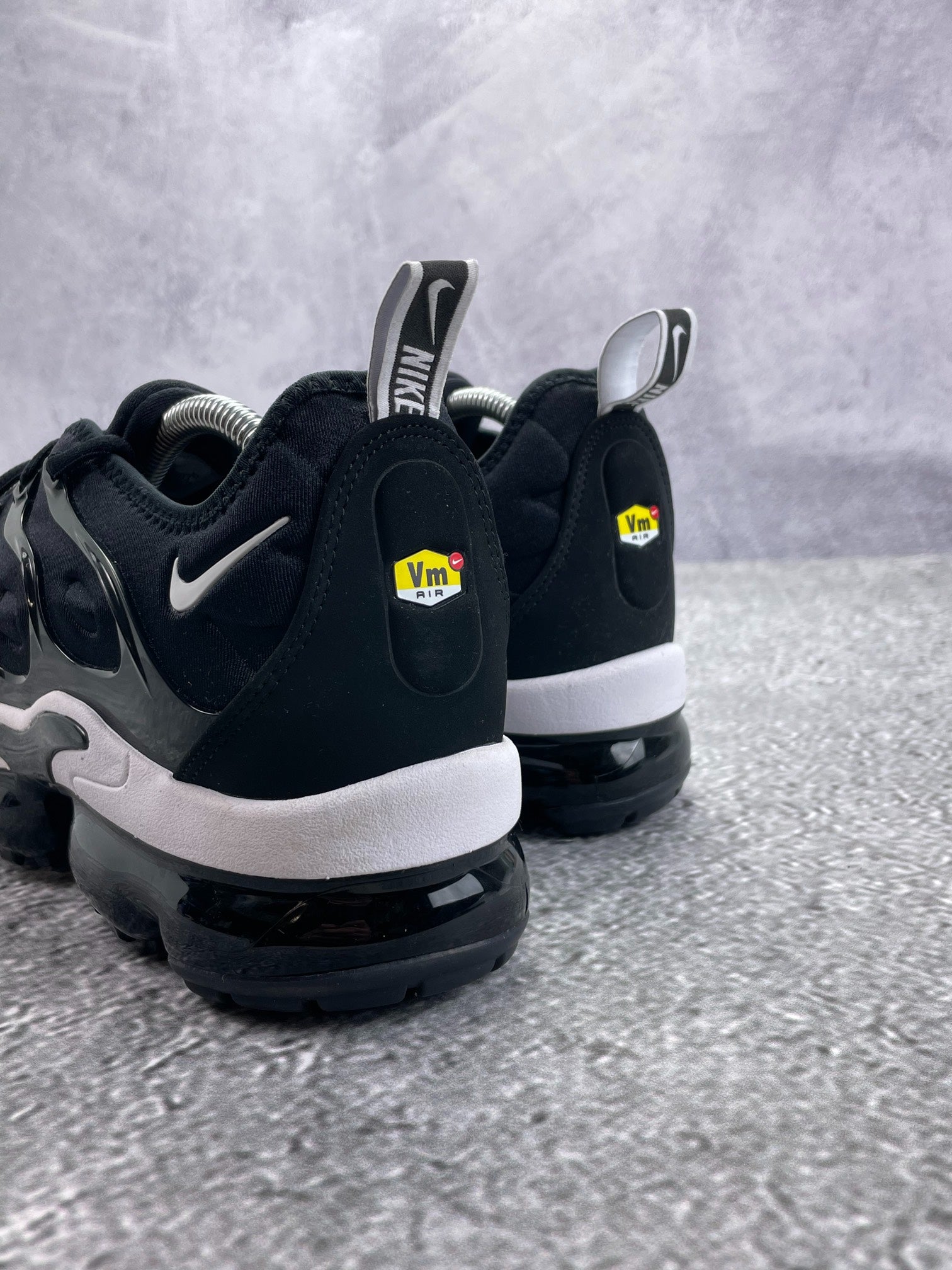 Nike Air Vapormax Plus (43) - sneakilystore