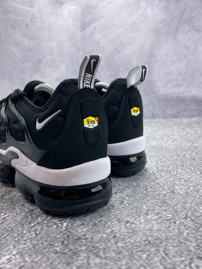 Nike Air Vapormax Plus (43) - sneakilystore