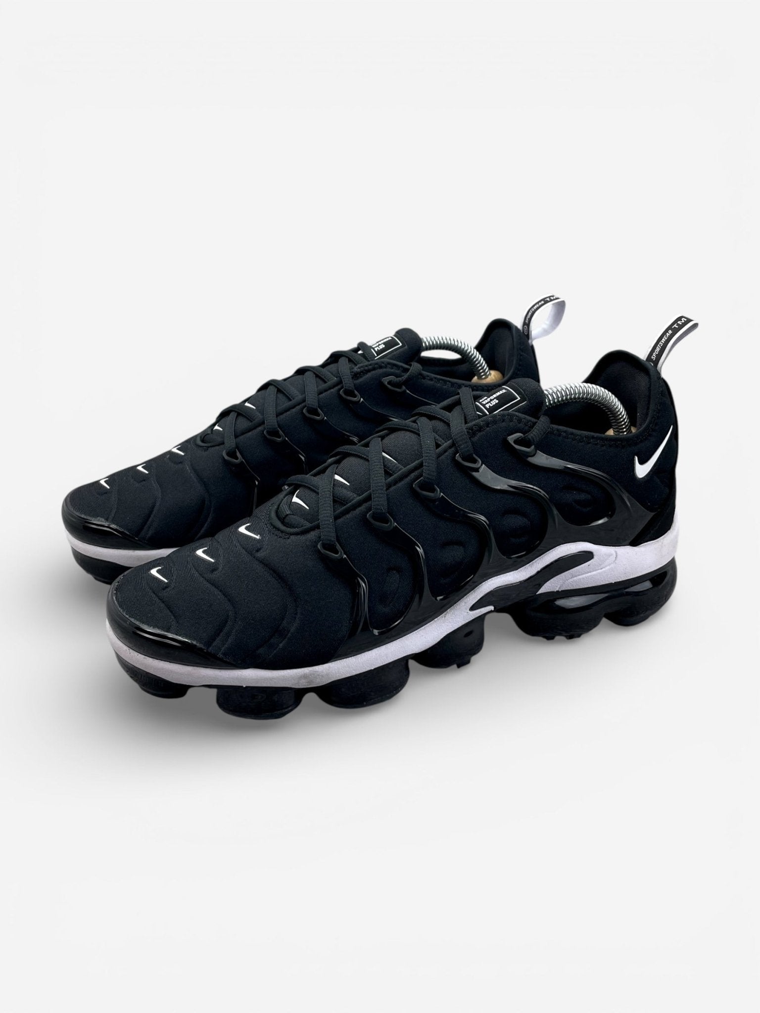 Nike Air Vapormax Plus (43) - sneakilystore