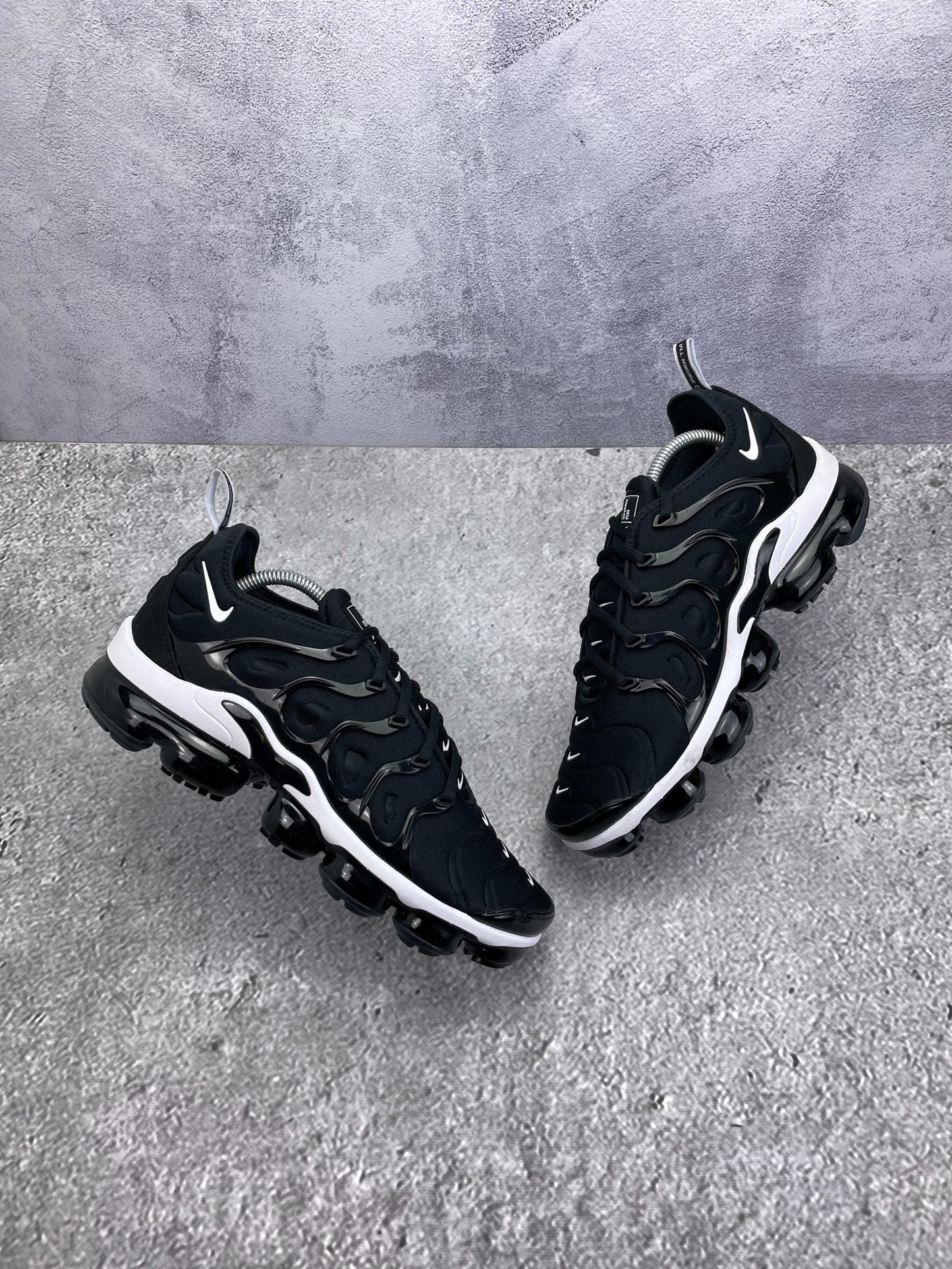 Nike Air Vapormax Plus (43) - sneakilystore