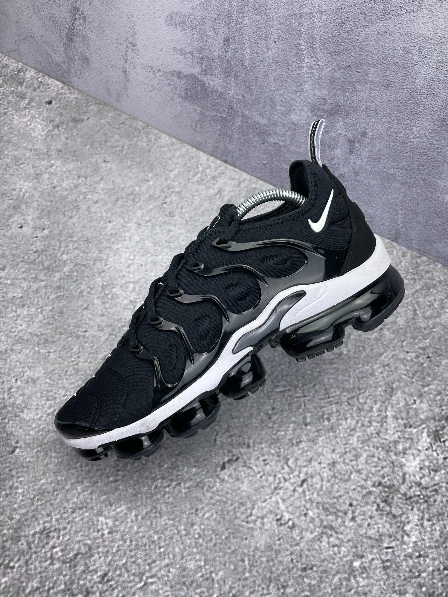 Nike Air Vapormax Plus (43) - sneakilystore