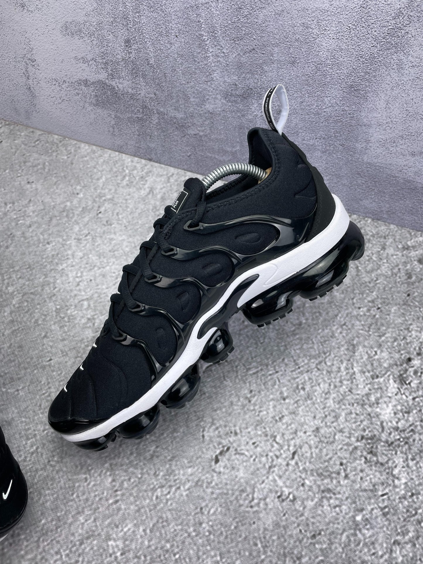 Nike Air Vapormax Plus (43) - sneakilystore