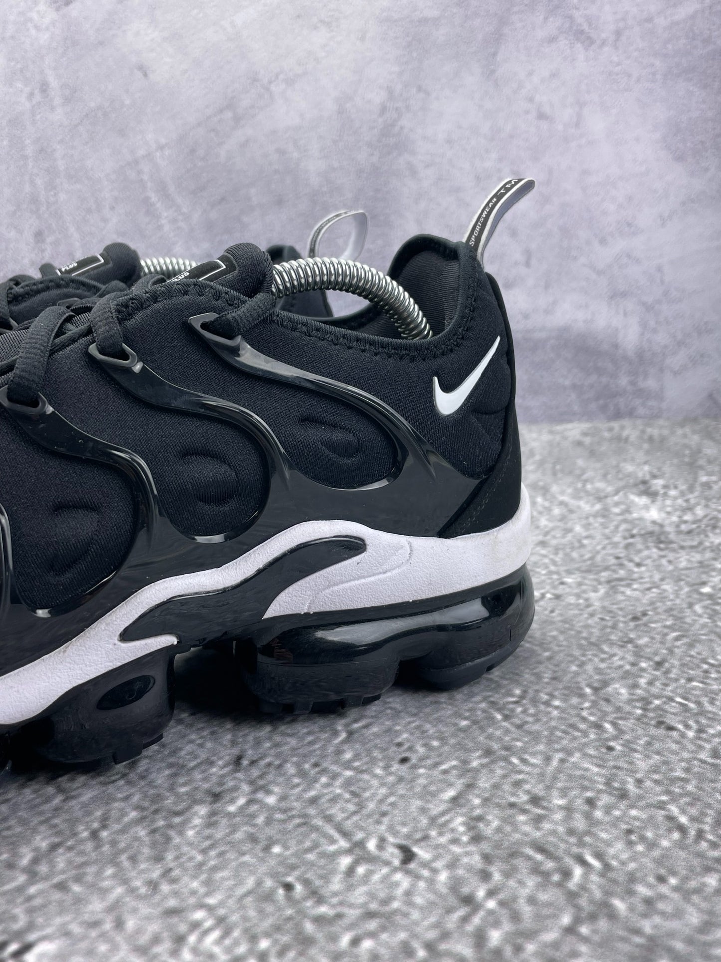 Nike Air Vapormax Plus (43) - sneakilystore