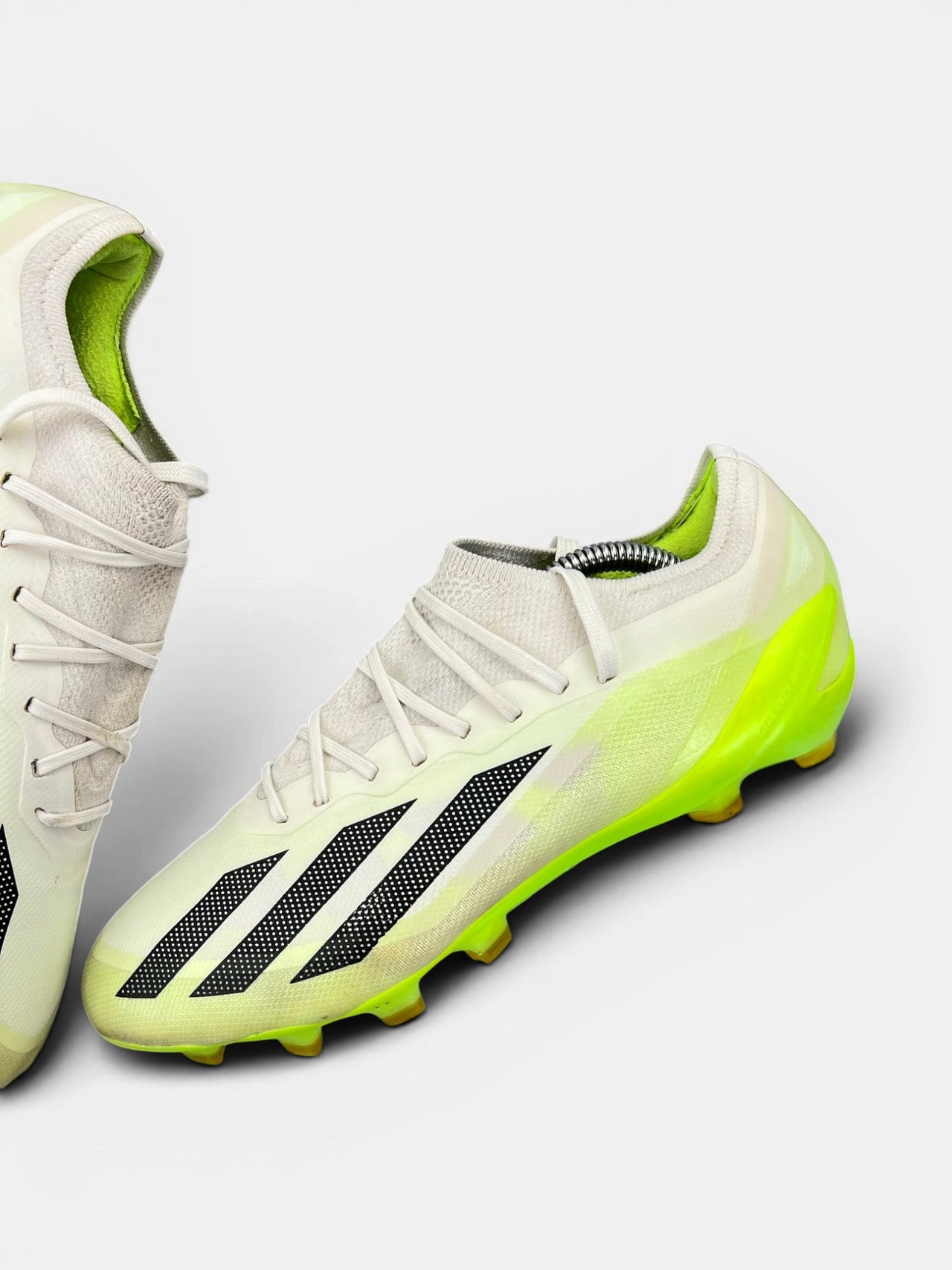 Adidas Crazyfast AG Crazyrush Pack — buty sportowe męskie w dobrym stanie rozmiar 42, zewnętrzny panel lewego buta