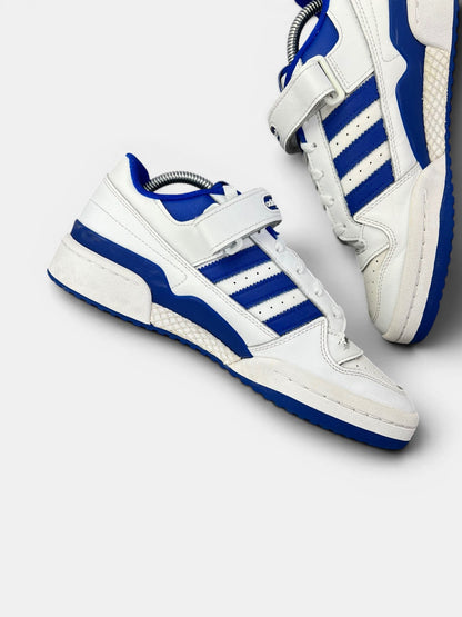Adidas Forum Low White Royal Blue — buty sportowe męskie w bardzo dobrym stanie rozmiar 42, wewnętrzny panel lewego buta