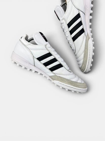 Adidas Mundial Team — buty sportowe męskie w bardzo dobrym stanie rozmiar 43 1/3, wewnętrzny panel lewego buta