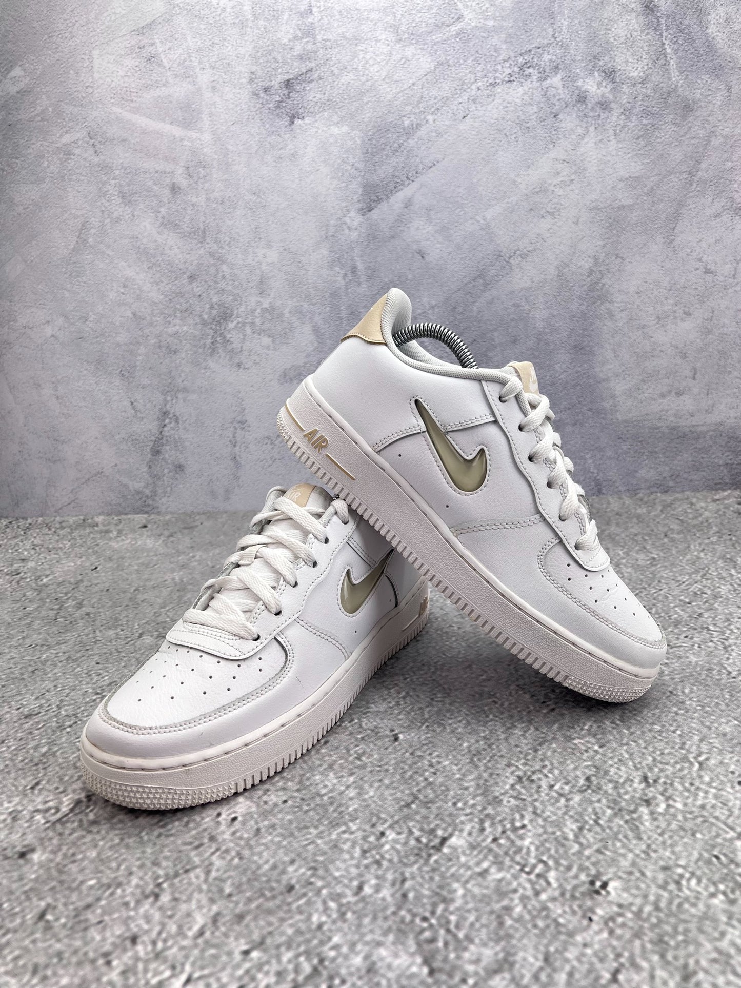 Nike Air Force 1 Low (39) - sneakilystore